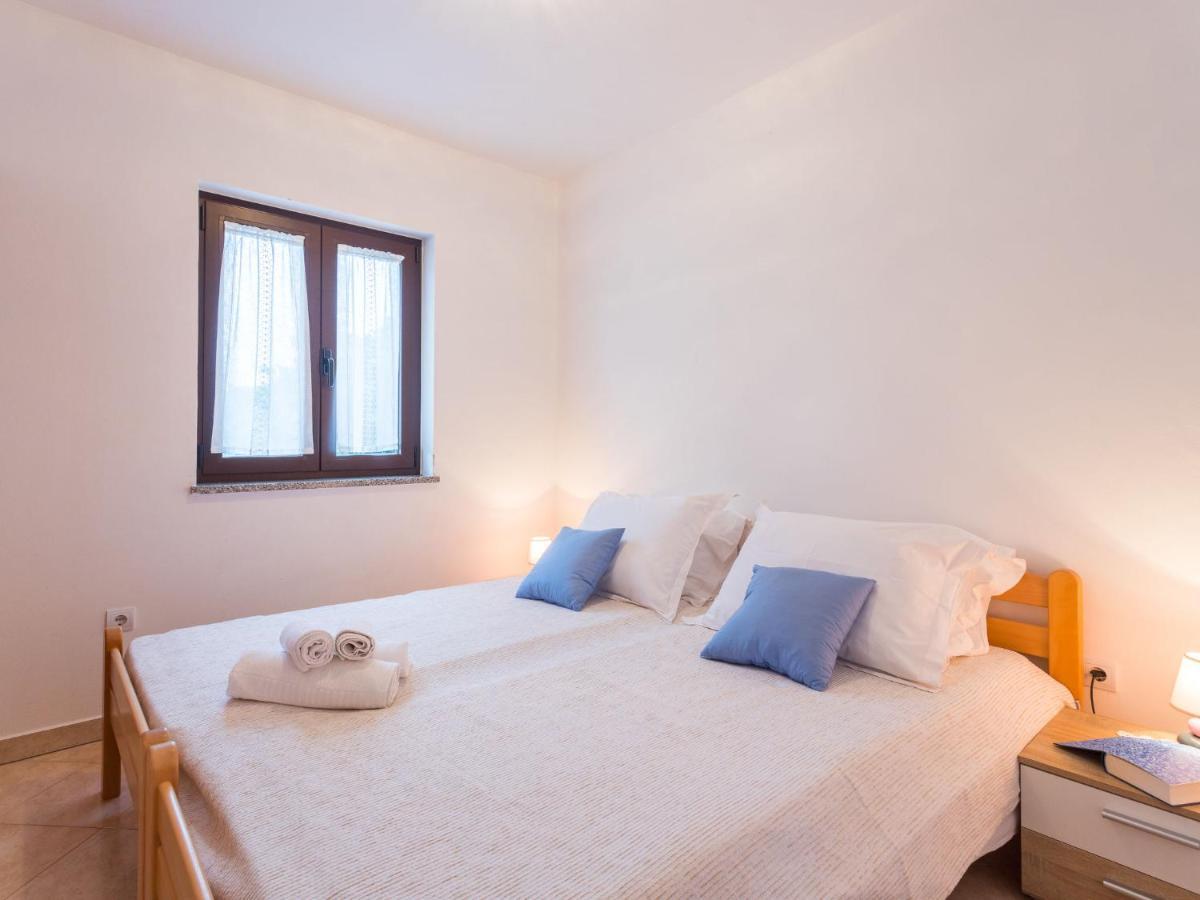 Apartment Tireli - Prc143 By Interhome Poreč Buitenkant foto